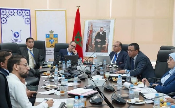 جامعة عبد المالك السعدي تُعزّز كفاءات منتخبي جهة الداخلة في تدبير المالية المحلية