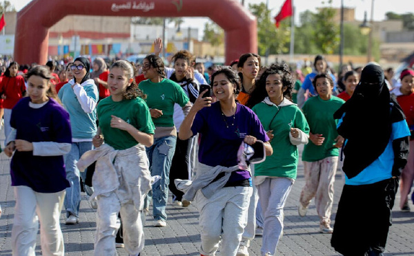 مشاركة مكثفة في المحطة الأولى من "خطوات النصر النسائية" بجرسيف