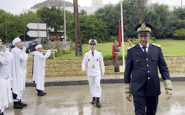 عامل الحسيمة يترأس مراسيم تحية العلم بمناسبة عيد الاستقلال