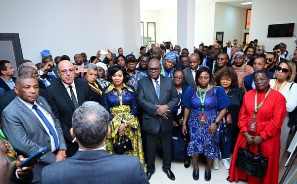 وفد من البرلمانيين الأفارقة يتفقد مشاريع تنموية بالعيون