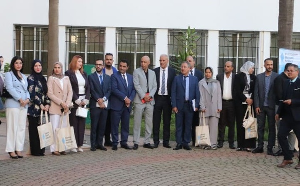 لقاء تواصلي لطلبة ماستر مهن العمل الاجتماعي بجامعة محمد الأول مع مؤسسات حكومية