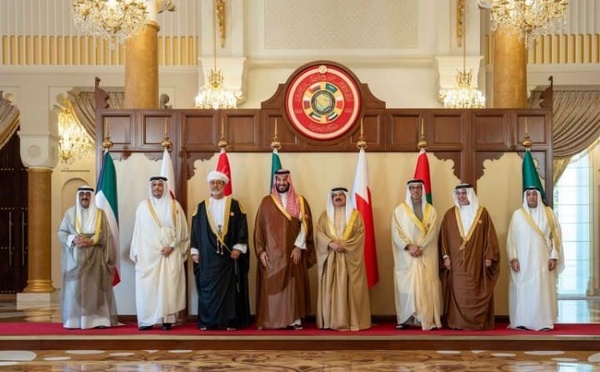الخليج يجدد الوفاء للمغرب: القمة الـ46 تدعم الوحدة الترابية وتحتفي بـ“عيد الوحدة”