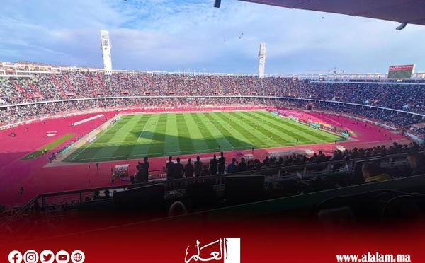 الكاف ينفي شائعات توزيع تذاكر مجانية خلال كأس إفريقيا 2025 بالمغرب