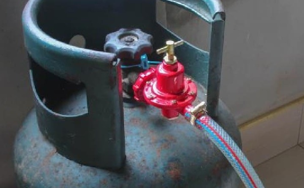 إمزورن: العثور على رجل أمن متوفّى داخل شقة واستشفاء سيدة كانت برفقته