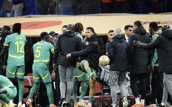 من العشب إلى قاعات الانضباط... ترقب إفريقي غير مسبوق لمعرفة قرارات الـ"كاف"