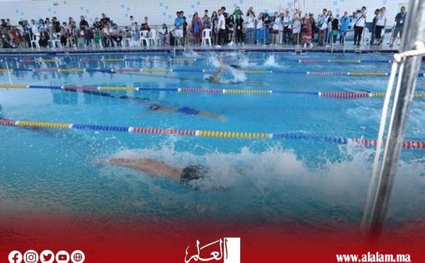 ما الذي يحدث في العصبة الجهوية للسباحة؟