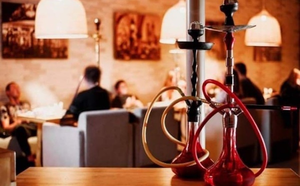 حملة أمنية مكثفة بالحسيمة تستهدف مقاهي الشيشة ببني بوعياش وحجز كميات مهمة من النارجيلات والمعسل