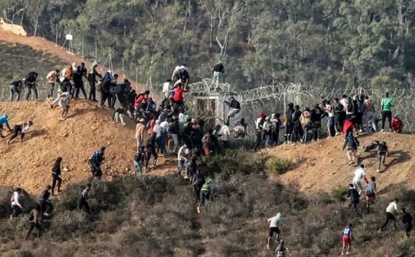 مهاجرون غير نظاميين يثيرون القلق في مدشر بني مزالة… والسكان يطالبون بتدخل عاجل