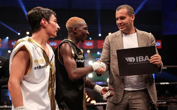 عمر كريمليف يؤكد استمرار مبادرات دعم الملاكمين في أولمبياد لوس أنجلوس 2028