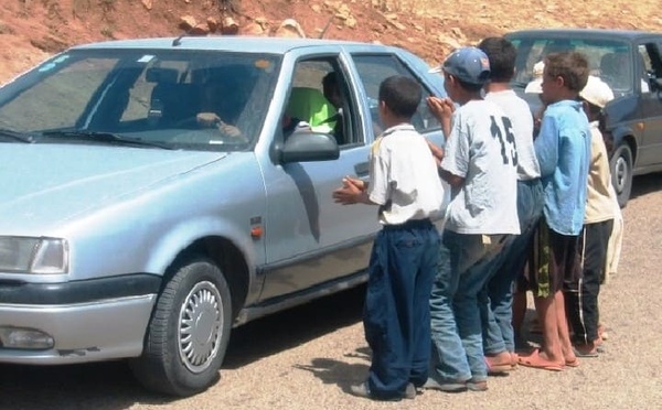 جمعية “صوت الطفل” تدق ناقوس الخطر: طفولة مغربية بين صرخات الاختفاء ومآسي الشوارع