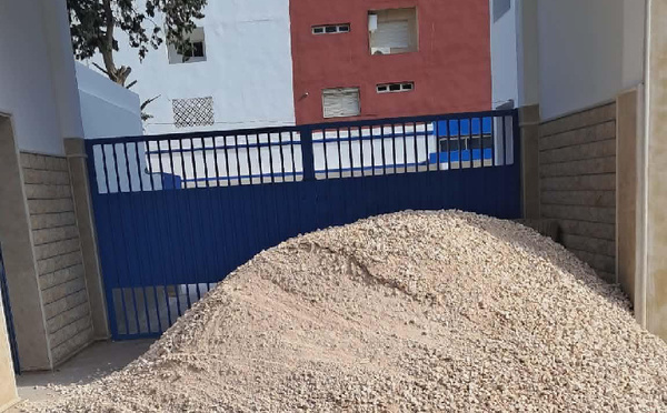 تأخر أشغال مدرسة فاطمة الزهراء يفجر غضب الأسر ويثير مخاوف على سلامة التلاميذ