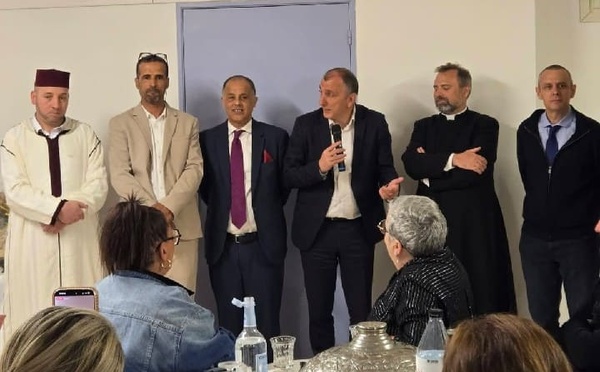 حفل حول أهمية التسامح والعيش المشترك بكورسيكا