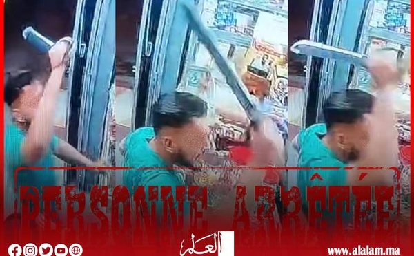 توقيف شخص عرض صاحب محل تجاري لمحاولة السرقة تحت التهديد