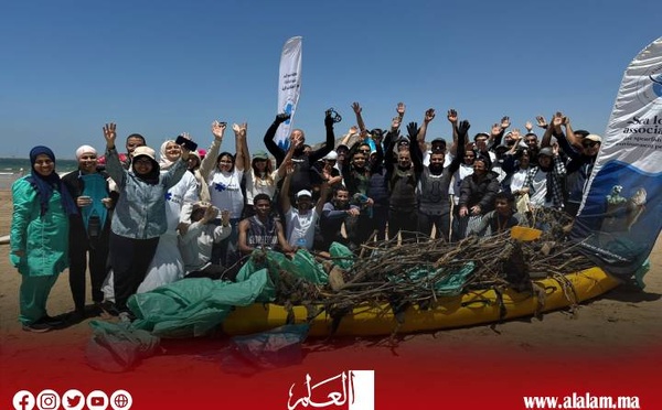 أكادير تحتضن النسخة الثامنة من "الدلفين الأزرق"