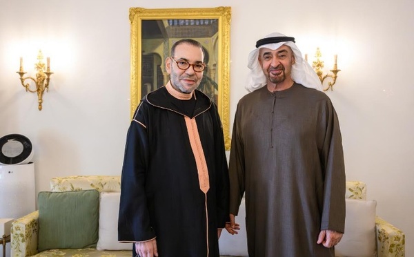 جلالة الملك يلتقي سمو الشيخ محمد بن زايد في الرباط