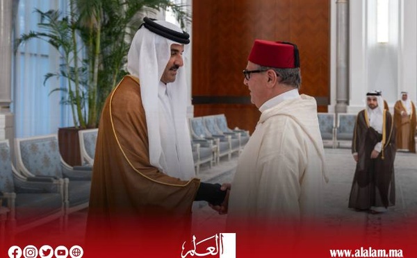 الملك محمد السادس يعزي أمير قطر في وفاة الشيخ حمد بن خليفة آل ثاني عبر أخنوش