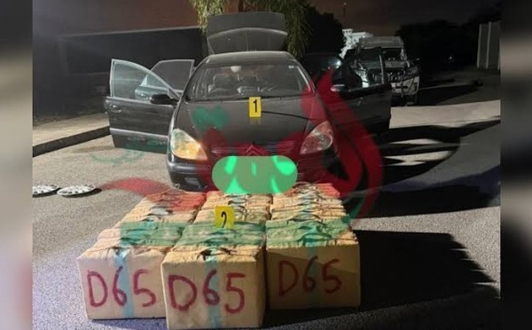حجز نحو 400 كيلوغرام من المخدرات على الطريق الجهوية 509.. باكاون نواحي الحسيمة والأبحاث متواصلة بإشراف النيابة العامة