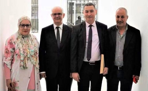 تشريعيات 23 شتنبر: نزار بركة يودع رسمياً ملف ترشيحه بدائرة العرائش تحت شعار "وطني.. مستقبلي"