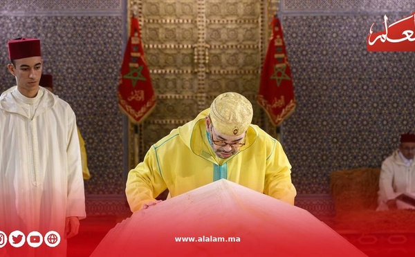 الملك محمد السادس يترأس بالرباط حفلًا دينيًّا إحياءً لذكرى وفاة الملك الحسن الثاني