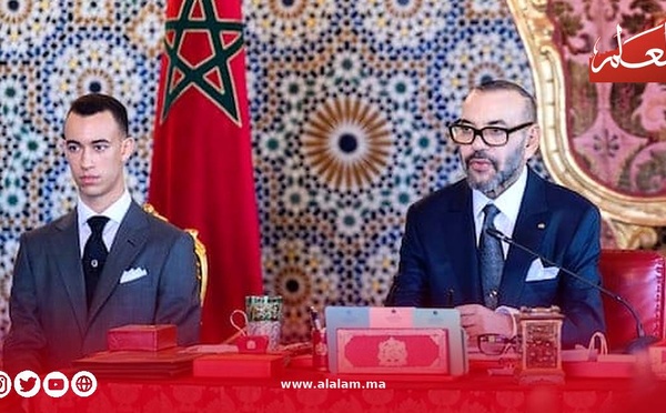 الملك محمد السادس يترأس مجلسًا وزاريًا… القدرة الشرائية والشباب في صدارة مالية 2027