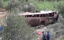 مفجع.. حادث سير مروع يخلف قتلى وجرحى من أسرة واحدة بتاونات
