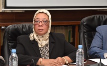 المستشارة البرلمانية فتيحة خورتال تطرح ظاهرة "أُفول دُور الشباب"