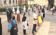 العمال المغاربة بسبتة المحتلة يواصلون وقفاتهم الاحتجاجية
