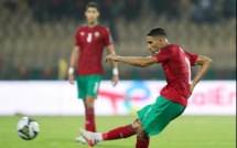 الكاف يشيد ب"أشرف حكيمي" 