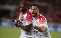 الوداد يحرز لقب الدوري بتعادله مع مولودية وجدة 2-2 