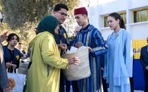 ولي العهد مولاي الحسن والأميرة للا خديجة يوزعان قفة رمضان