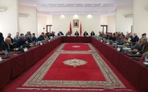 عامل إقليم الحسيمة يترأس اجتماعا موسعا حول التحضير للموسم الصيفي لسنة 2025