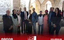 باب برج مراكش يفتح ذراعيه لتيار تشكيلي مغربي يسعى لكتابة اسمه عالميًا