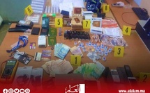 توقيف 3 جانحين بأكادير يروجون أجهزة متطورة للغش في الامتحانات