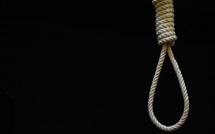 العثور على جثة شاب عشريني مشنوقًا داخل شقة بمدينة بني بوعياش