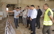 رئيس مجلس جهة الشرق ورئيس جامعة محمد الأول يتفقدان أشغال إنجاز دار إفريقيا وتوسيع المركب الرياضي بجامعة محمد الأول بوجدة