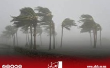 الطقس السيء يفرض تعليق الرحلات البحرية بين طنجة وطريفة