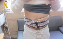 صحيفة إسبانية تصف المغاربة الذين يمتهنون تهريب المخدرات بـ"البغال"