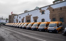 توزيع سيارات للنقل المدرسي لفائدة الجماعات القروية التابعة لجهة الدار البيضاء سطات