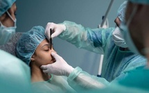 وفاة سيدة بعد عملية تجميل بمصحة خاصة بمراكش يفتح ملف السلامة الطبية