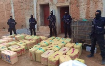 الكركرات: إحباط تهريب أزيد من 5 أطنان من “الشيرا” داخل شاحنة صباغة متجهة للتصدير