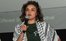 إطلاق سراح إحدى أبرز وجوه “جيل زد” بعد توقيفها في مطار مراكش