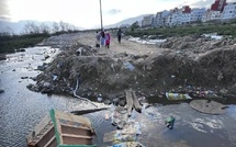 برك مائية تعزل تلاميذ حي الديزة بمرتيل… ومطالب بحل عاجل لفك معاناة التنقل